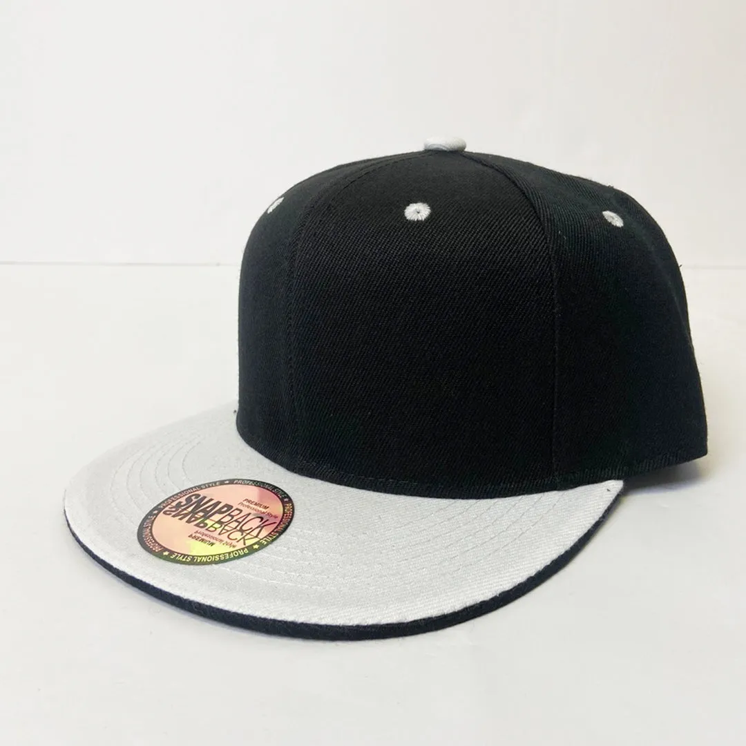 Classic Two Tone 5 Panel Snapback Hat