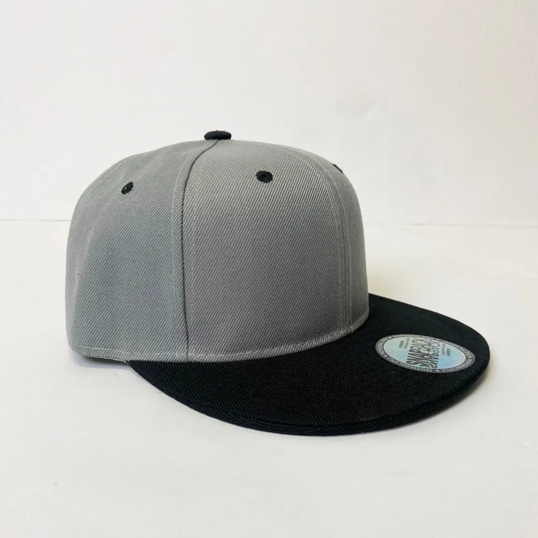 Classic Two Tone 5 Panel Snapback Hat