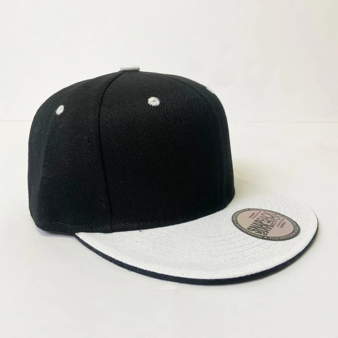 Classic Two Tone 5 Panel Snapback Hat