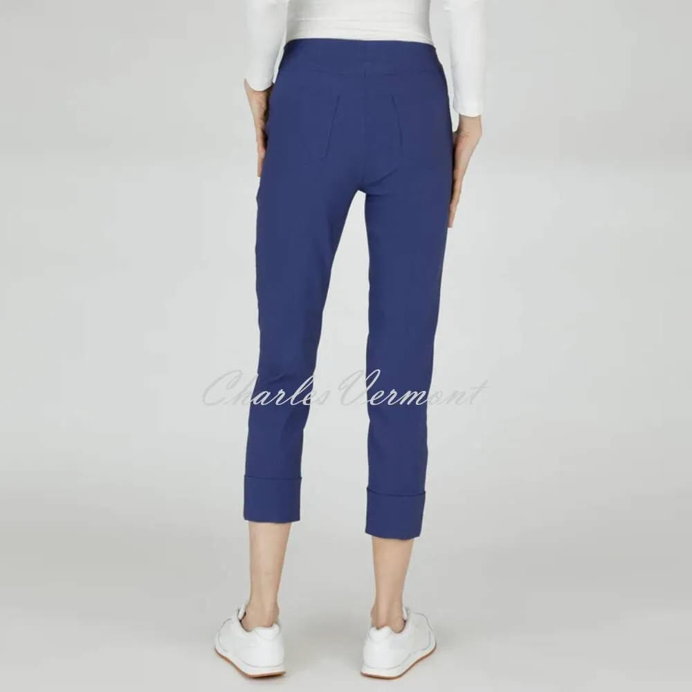 Robell Bella 09 Cropped Trouser in French Navy