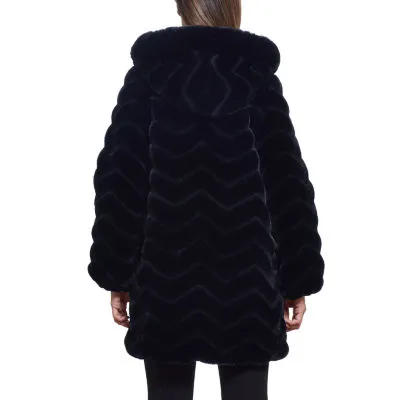 Gallery Women's Heavyweight Faux Fur Coat