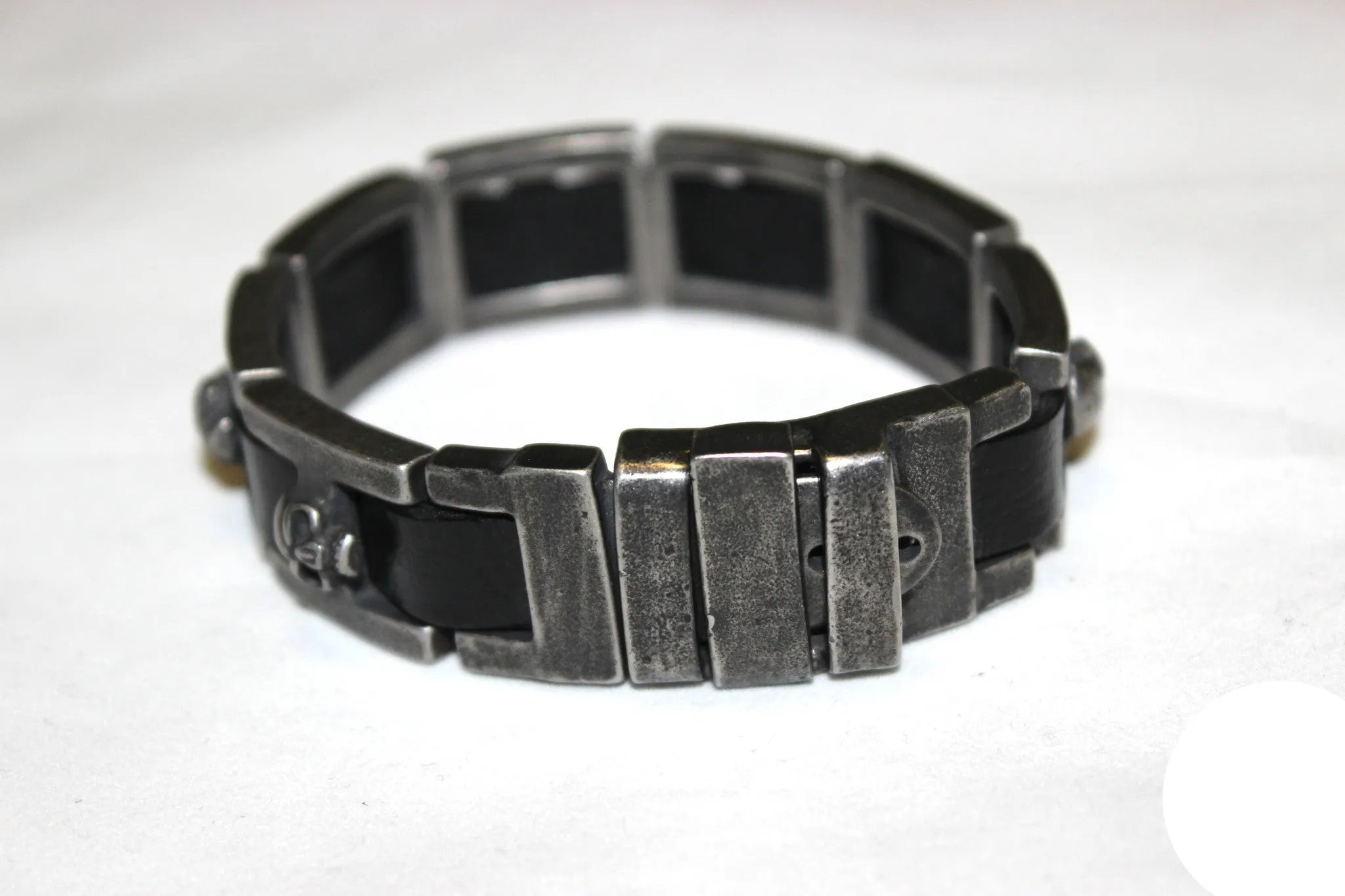 Skull Link Stainless Steel Leather Bracelet