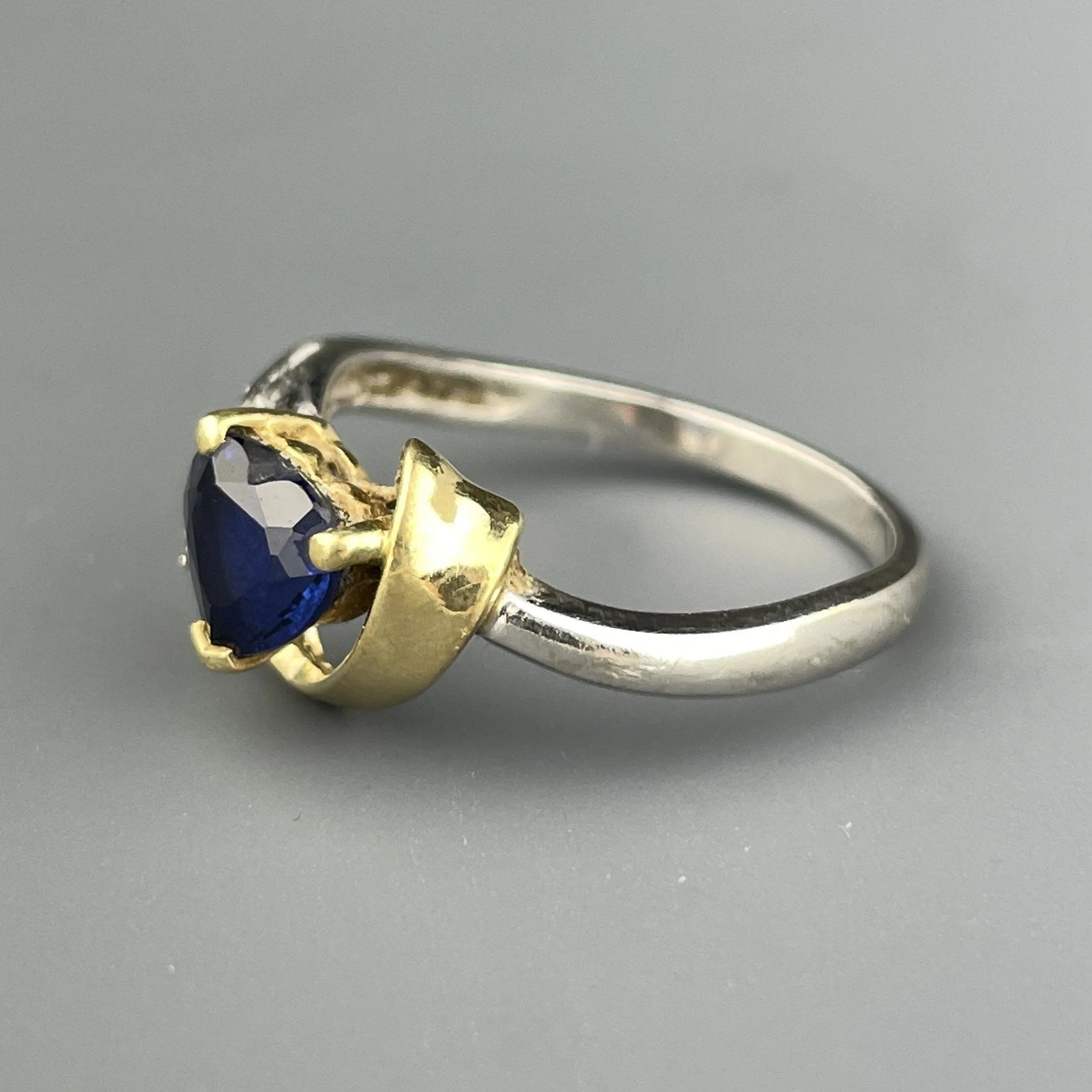 Original Vintage 10K White and Yellow Gold Diamond Sapphire Heart Ring, Sz 6 1/4